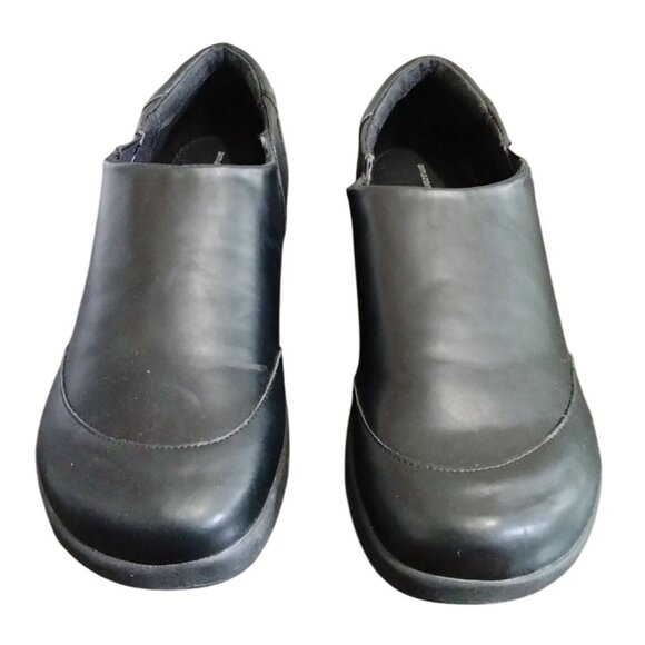 Amazon Essentials Womens Size 12 Service Slip On Design Shoes Non-Slip Sole - Picture 5 of 13